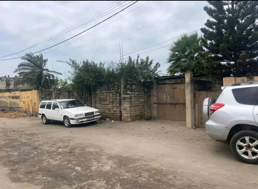 Terrain en vente a lome deckon