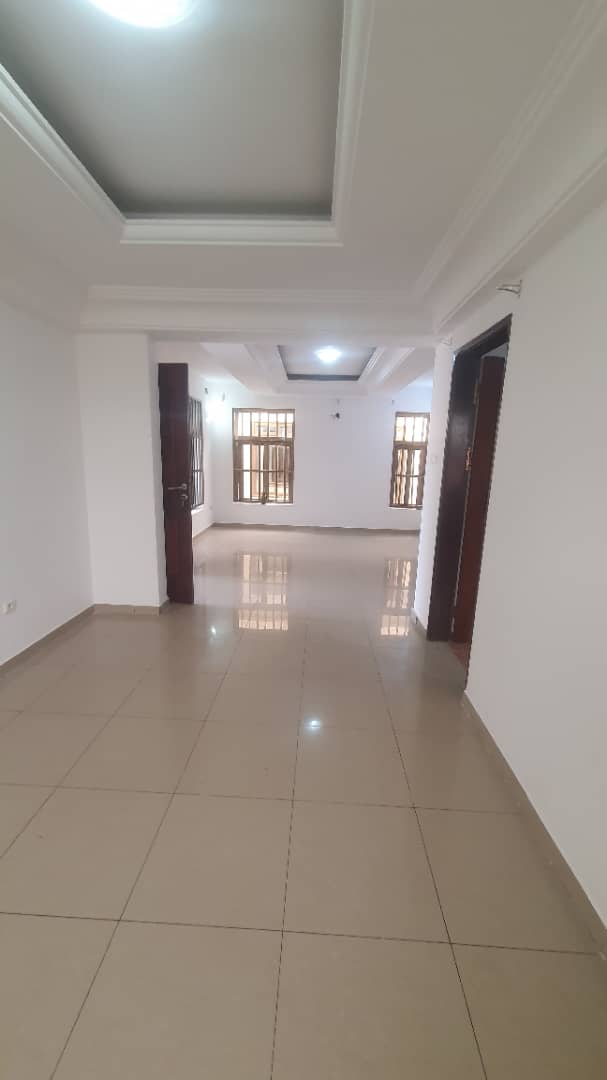 Villa en vente a Lomé agoe la source