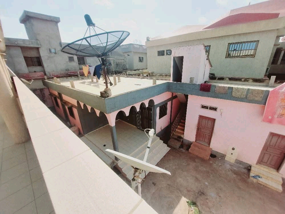 Villa en vente a Lomé agoe fil o parc