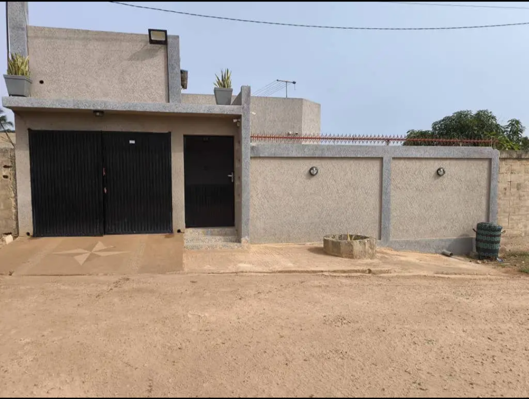 Villa en vente a Lomé agoe legbassito