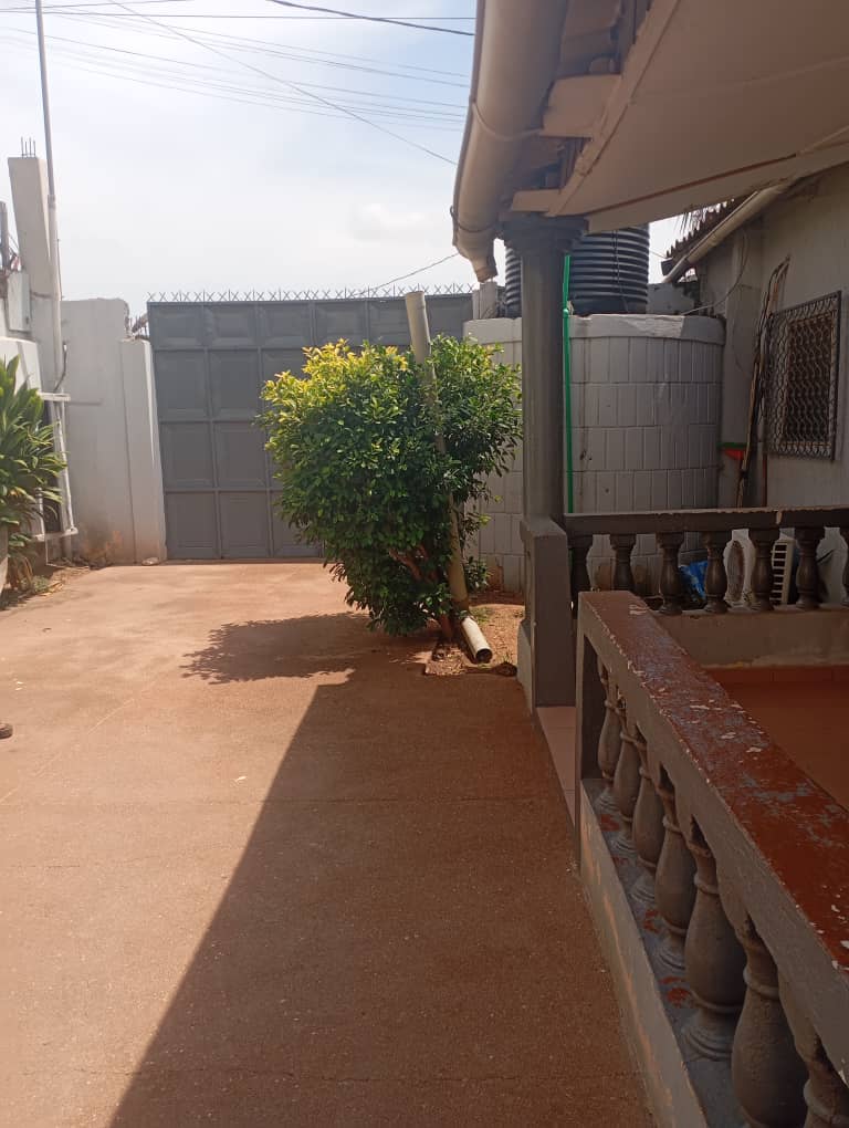 Mini Villa en vente a Lomé avenou