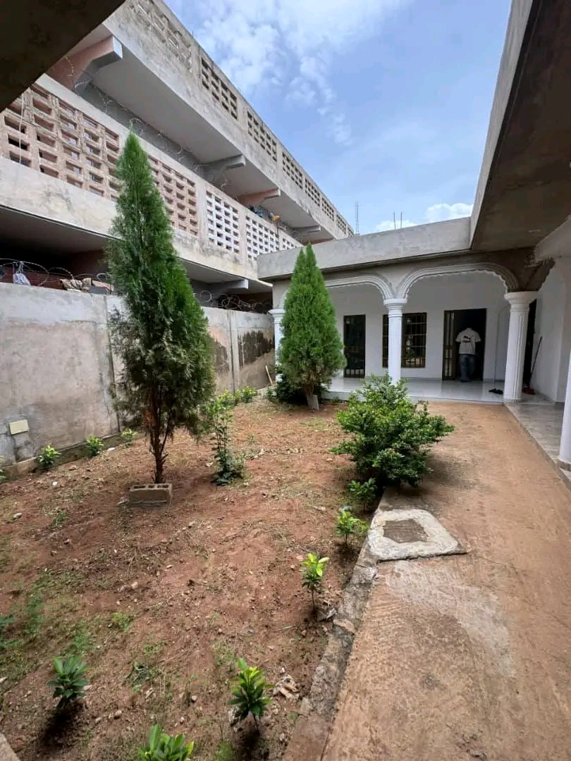 Villa a vendre a Lomé agoe kpala