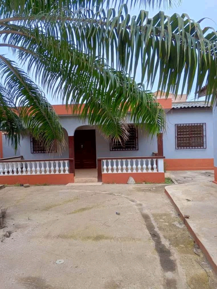 Villa en vente a lomé adidogomé assiyeye