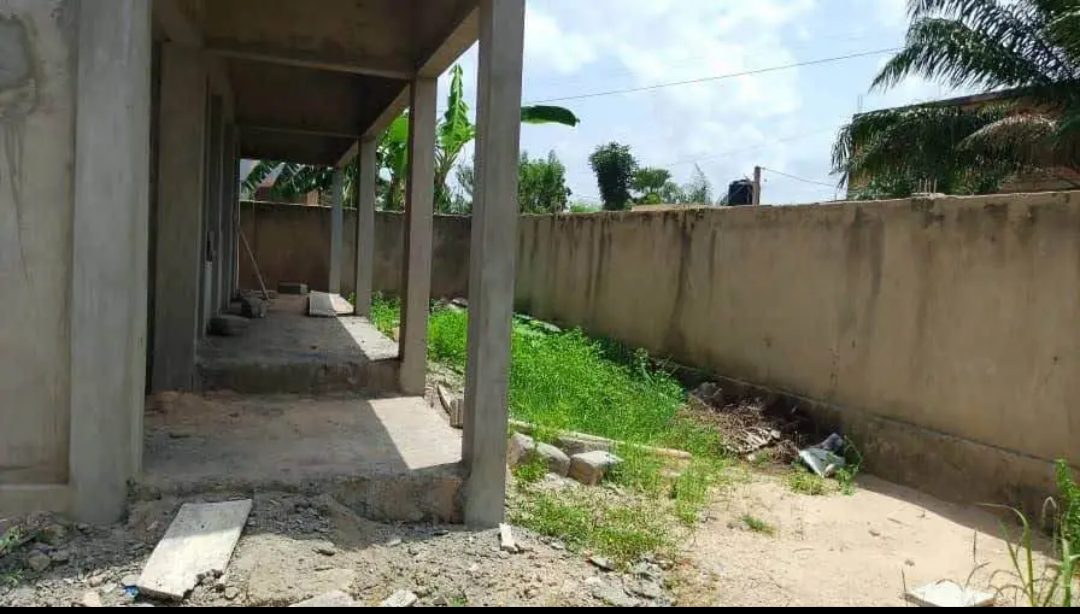 Maison a étage en vente a Lomé adidogomé atilamonou